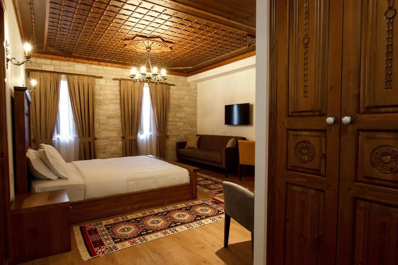 Rose Garden Hotel Gjirokastër