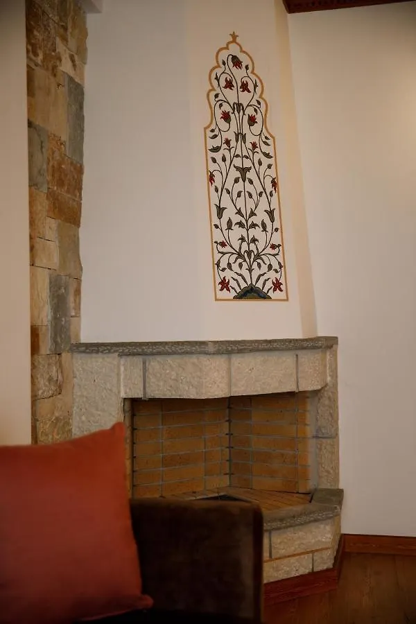 Rose Garden Hotel Gjirokastër