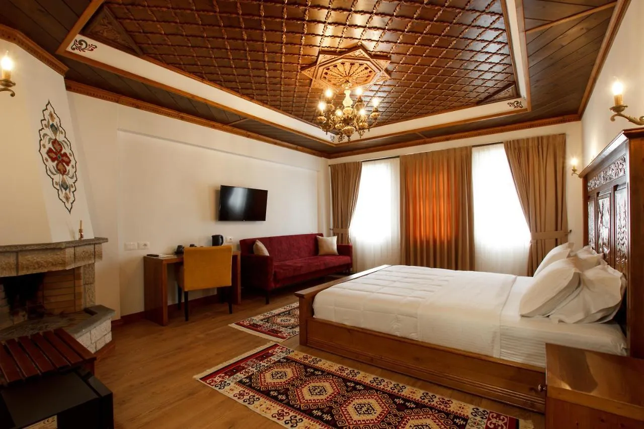 Rose Garden Hotel Gjirokaster