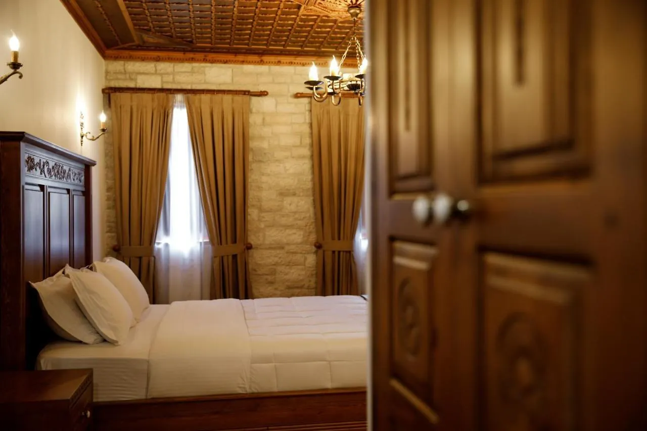 Rose Garden Hotel Gjirokaster